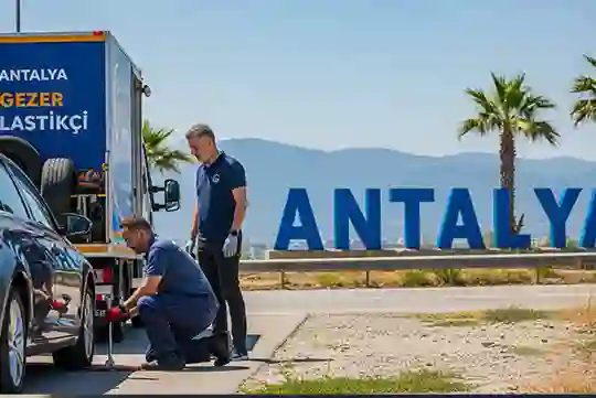 mobil lastik aracı müşterinin lastik tamirini yapıyor mobil lastik aracı müşterinin lastik tamirini yapıyor