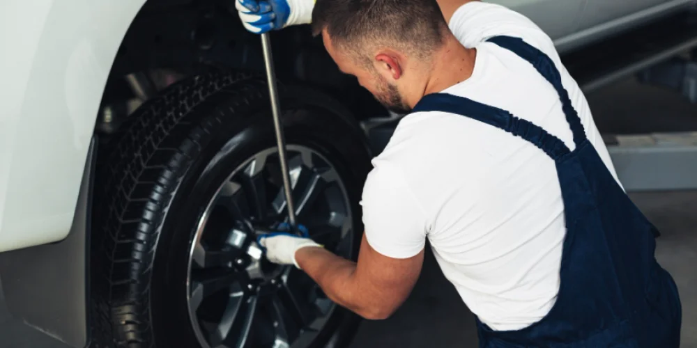 Lastik Tamir Köpüğü Kullanımı: Zararlı mı, Nasıl Kullanılır?